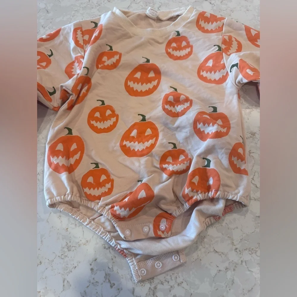 18-24M Pumpkin Print Baby Onesie